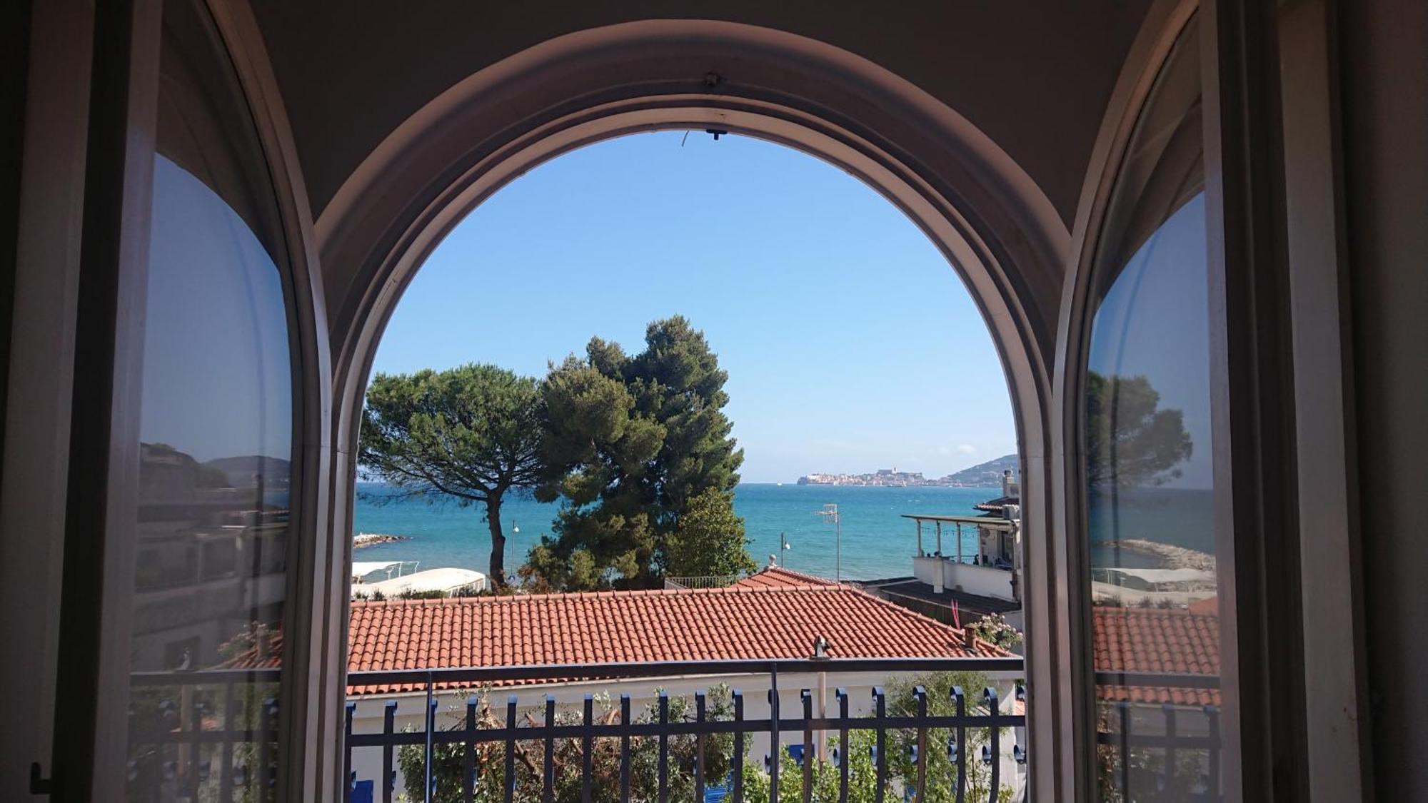 Alloggio Panoramico Sul Mare Di Vindicio Formia Esterno foto